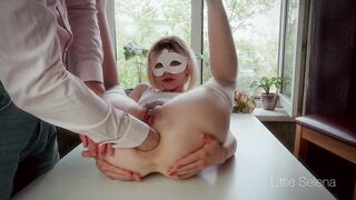 I love it when u see my booty get fisted by a biggest hand