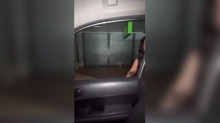 Sexy Lalin girl Gets Into A Stranger's Car