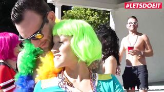 DoeProjects - Abella Danger American Teen Avid College Party With Her Allies - LETSDOEIT