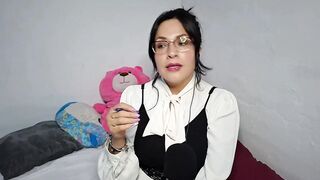 ASMR Psychologist analyzes your personality!