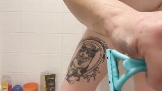 Your Stepsis Shaving Her Cunt
