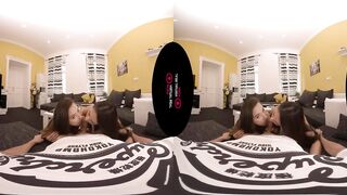 VirtualRealPorn.com - Pumpkin contest