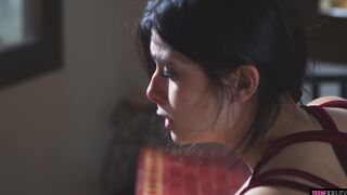 Maria Wars Gets Willing To Make Him Cum Inside Her