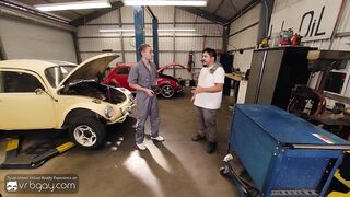 VRB Homosexual: twink mechanic Homosexual gives Sexy Oral and Bangs Anal in advance of his boss coming - HD Porn