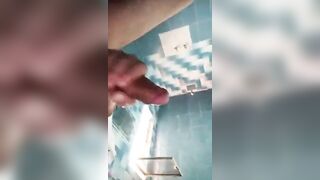 Soy un homosexual caliente en busca de amigos maduros jaja