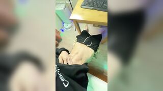 See Me Jerk off My Massive Nine Inch Weenie Until I Explode