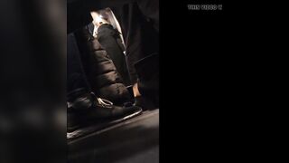 2 girls fitting room cabine 04 - TEASER