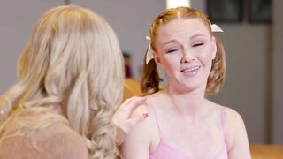 Experienced MILF Teaching Young Girl