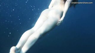 Hotties naked alone in the sea