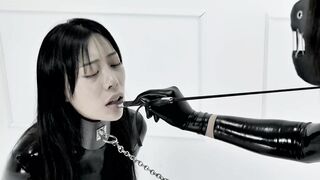 follow our tw: fetishslavestudio the latex queen and slave