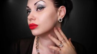 Cum on your naive face during the time that staring at my full juice red lips! JOI