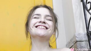 Solo teen brunette hair, Minni Love is masturbating, in 4K