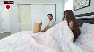 Sexually excited Stepdaughter Supplicates For Stepdad's Penis
