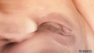 Shannon Kelly and Michelle Avanti got a recent dildo