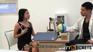 I SCREW MY PATIENT'S WIFE DURING THE TIME THAT THIS CHAB GOES TO THE WASHROOM.