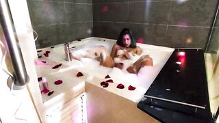 Romantic and moist masturbation in the bathtub for u, with foam and rose petals.