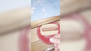 Hotdog! Get your hotdog!