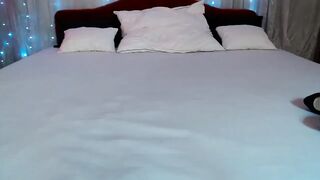 Twat stretch and bang live
