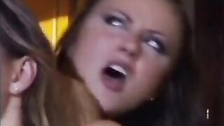 Hungry brunettes with wet boobs share one hard schlong on the sofa