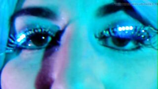 Glamoureyes