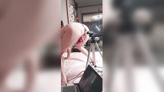 The Superlatively good Thing Ever, Online Masturbation.