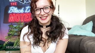 Switchy Schoolgirl Slaver/sub Stoplight JOI