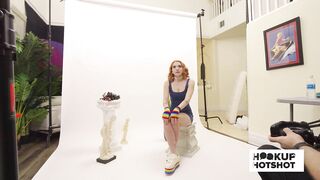 Bts - Riley Jean Shows off Her Natural Curves Behind the Scenes!
