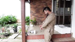 FORTUNATE TECHNICIAN SCREWS A CONCUPISCENT NYMPHOMANIAC HOUSEWIFE! - SARAFILMS