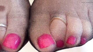 Mrs Older Feet Teasing U All with Her Cute Toes 397