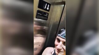 We get stuck in the elevator previous to gonna a kink party - VLOG