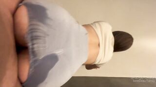 Large butt latin babe riding like a pro