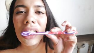 A fresh toothbrushing with cum from Catalina Days