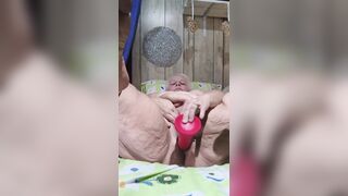 Damn the World Shakes When This Doxy Gets off