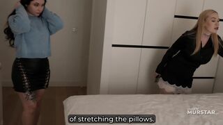 Oops... Step son unintentionally cum in step mamma after screwed her in shared daybed at night in hotel room with Flexy Lover