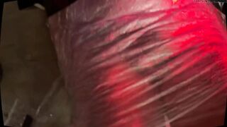 Shemlale Mistresse Naomiperv Turns Plastic Wrap Into Sex