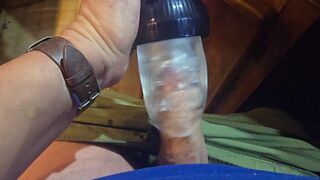 I love this dildo makes a cum explotion
