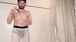 Sexy shower pleasure