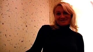 Aged Golden-haired Sucks Balls and Vibrator Bangs Trickling Vagina