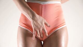 Stepsis wanted to show me her fresh yoga shorts