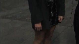 Golden-haired mother i'd like to fuck giving an interview