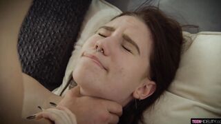 Brunette hair Hotty Maya Creampied