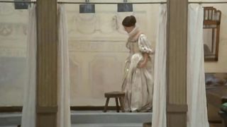 World's #1 female serial killer - Virgin crowd bath