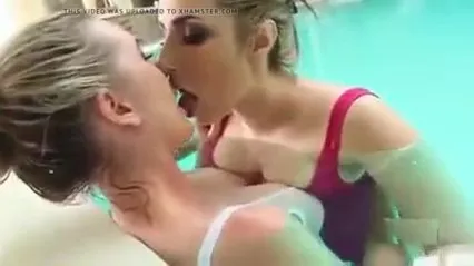 Two lesbians in swimming pool - Lesbian Porn Videos