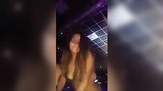 ragazze napoletane dialogo