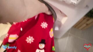 I helped my stepmom get without the washing machine, for which this babe thanked me with sexy screw!