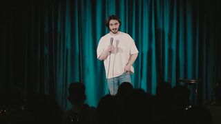 Standup выступление в женской колонии