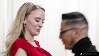 MODERN-DAY SINS - Sexy mother I'd like to fuck Organizes BISEX Male+Male+Female THREE-SOME At Open Casting Call!