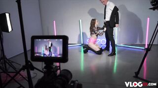 Skinny Playgirl Eden Ivy Tempting Vibe Caught on Camera