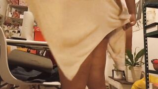 My Overweight Preggo Girlfriend Sends Me a Movie of Herself Putting on Her Belt