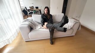 Leather Fetish in JOI Mode to Blow Your Shlong